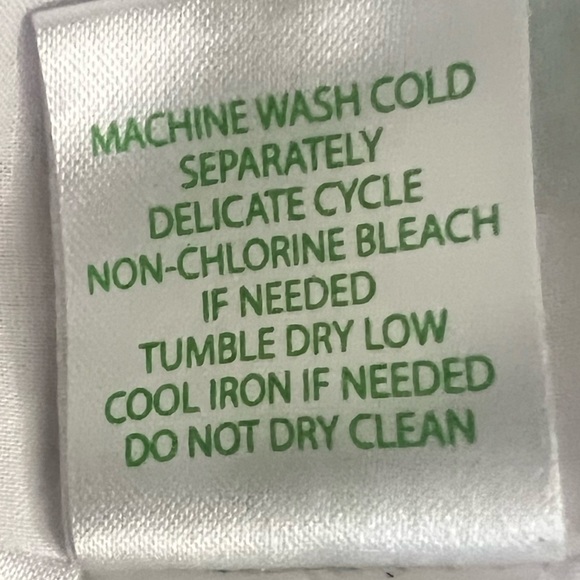 LILLY PULITZER Gretchen Romper Size 00 Hibiscus Stroll Cotton Shorts One-Piece - Picture 10 of 13